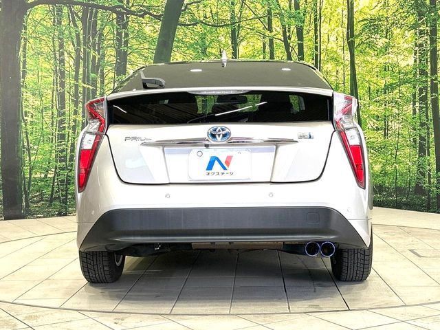 TOYOTA PRIUS 2016 Image 31