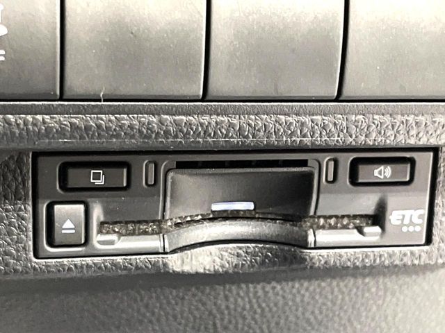 TOYOTA COROLLA SPORT HYBRID 2023 Image 31