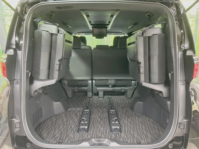 TOYOTA ALPHARD HYBRID 2025 Image 31