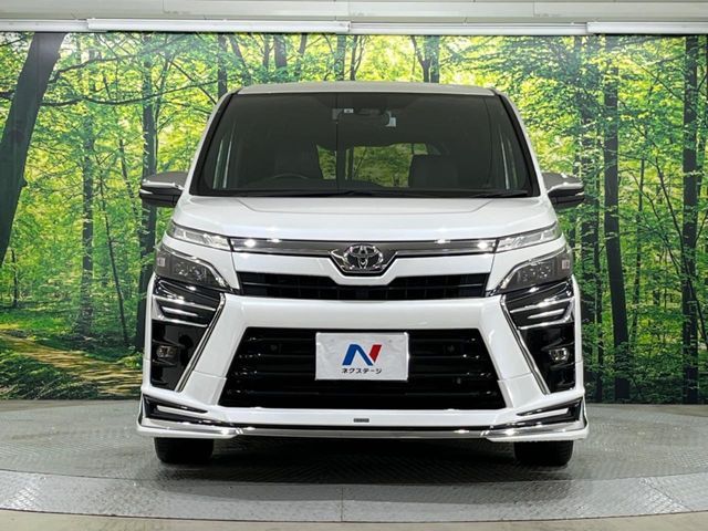 TOYOTA VOXY 2021 Image 31