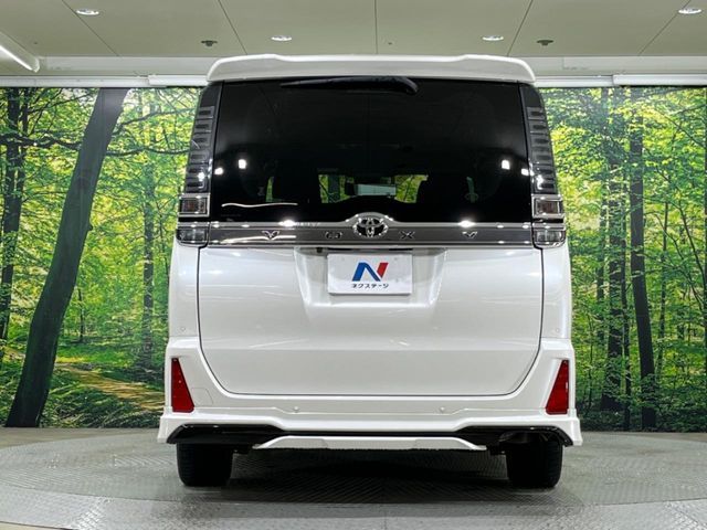 TOYOTA VOXY 2021 Image 31