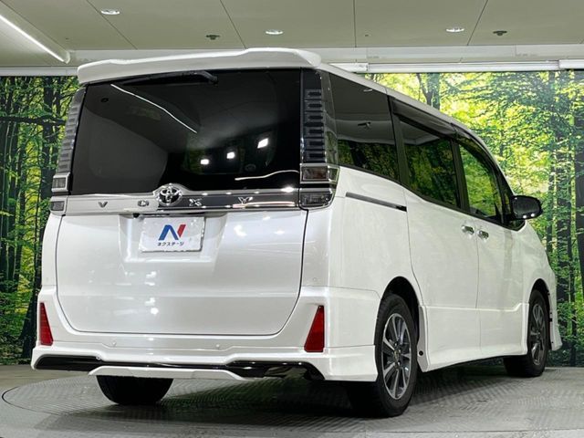 TOYOTA VOXY 2021 Image 31