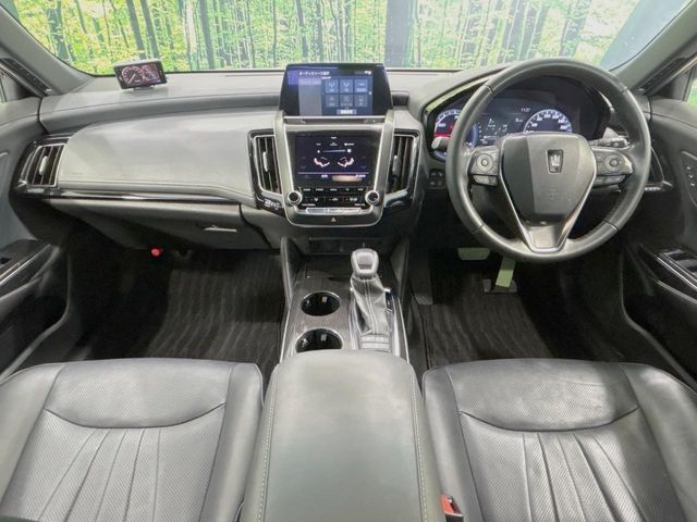 TOYOTA CROWN SEDAN HYBRID 2020 Image 31