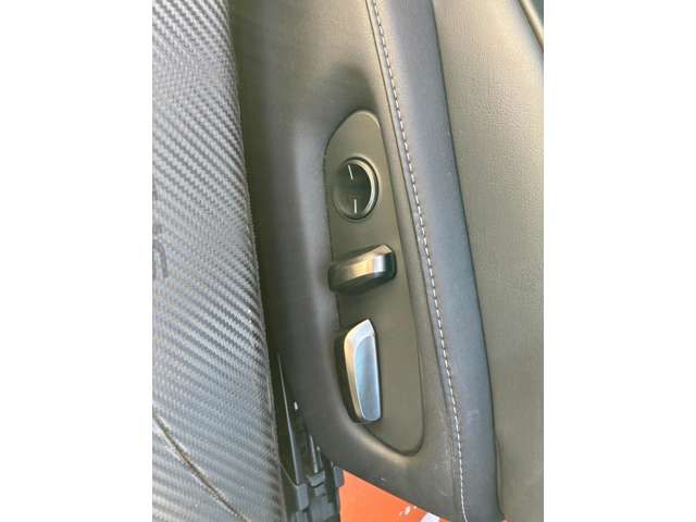 TOYOTA LEXUS LC500 2017 Image 31