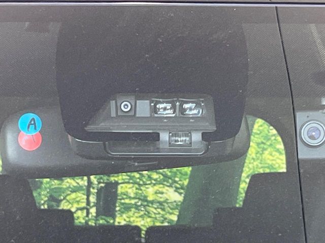 TOYOTA VOXY 2018 Image 31