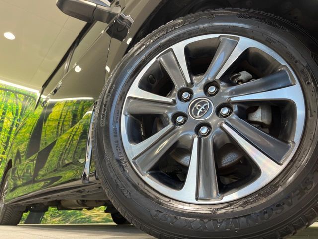 TOYOTA VOXY 2018 Image 31