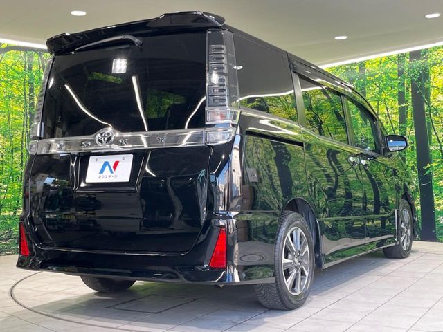 TOYOTA VOXY 2018 Image 31