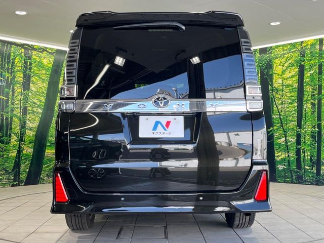 TOYOTA VOXY 2019 Image 31