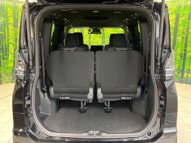 TOYOTA VOXY 2024 Image 31