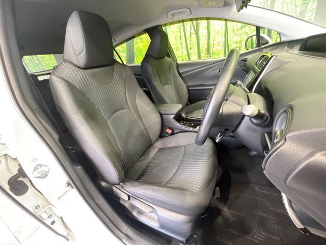 TOYOTA PRIUS 2016 Image 31