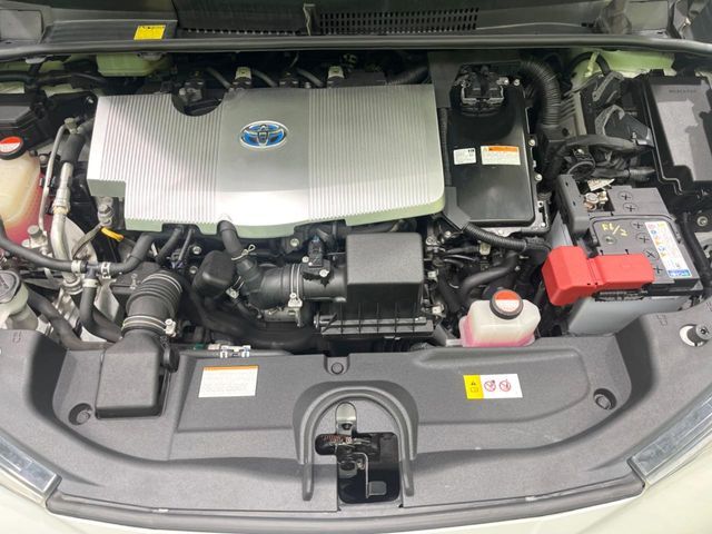 TOYOTA PRIUS 2016 Image 31