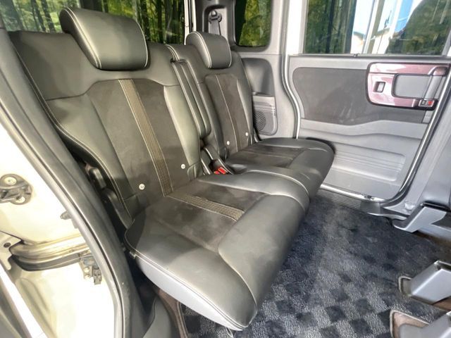 HONDA N BOX CUSTOM 2017 Image 31