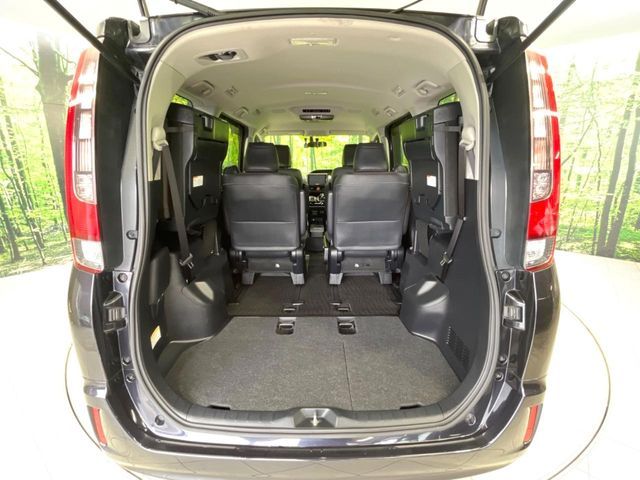 TOYOTA ESQUIRE HYBRID 2015 Image 31