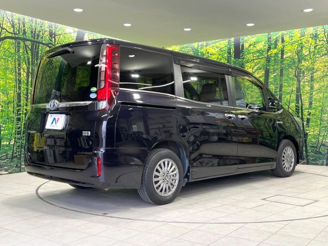 TOYOTA ESQUIRE HYBRID 2015 Image 31