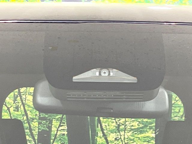 TOYOTA VOXY 2022 Image 31