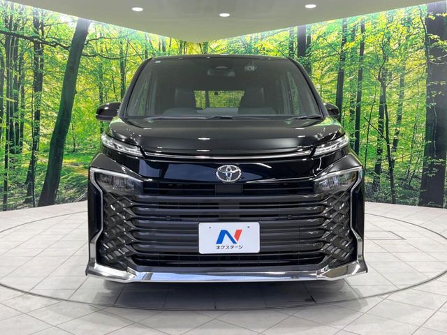 TOYOTA VOXY 2022 Image 31