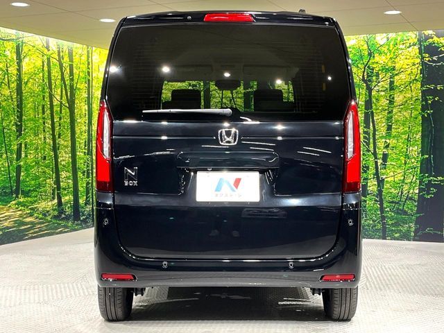 HONDA N BOX 2024 Image 31