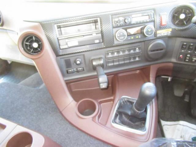 HINO PROFIA 2025 Image 31