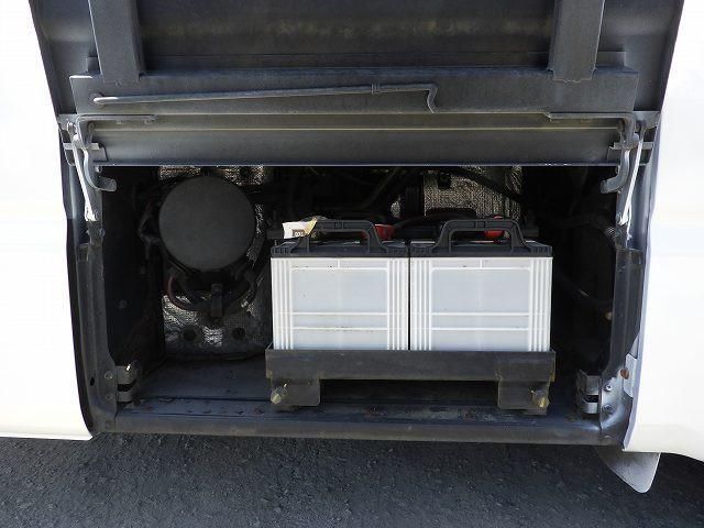 ISUZU GALA MIO 2011 Image 31