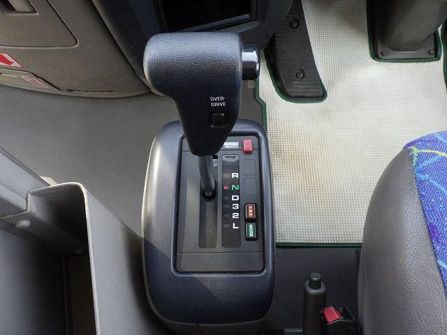 ISUZU GALA MIO 2011 Image 31