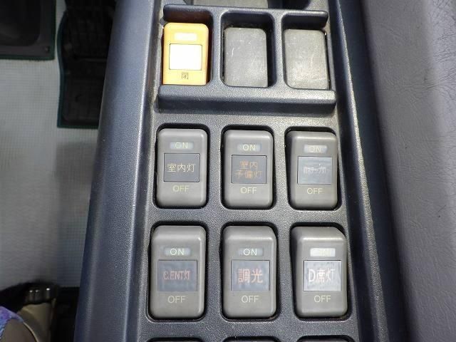 ISUZU GALA MIO 2011 Image 31