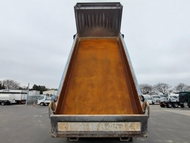 NISSAN DIESEL QUON 2022 Image 31