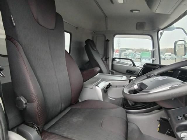 NISSAN DIESEL QUON 2022 Image 31