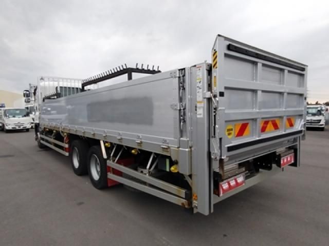 ISUZU GIGA 2018 Image 31