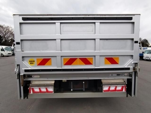 ISUZU GIGA 2018 Image 31