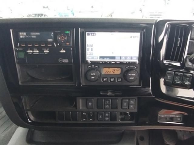 ISUZU GIGA 2018 Image 31