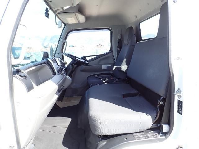 MITSUBISHI CANTER 2022 Image 31