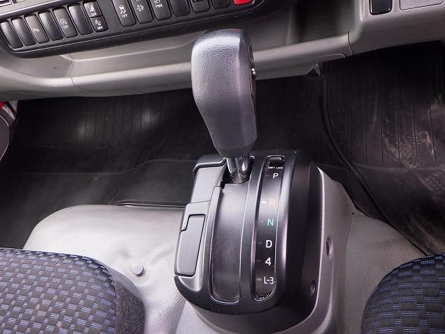 HINO DUTRO 2020 Image 31