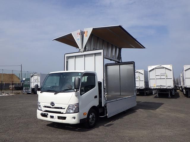 HINO DUTRO 2020 Image 31