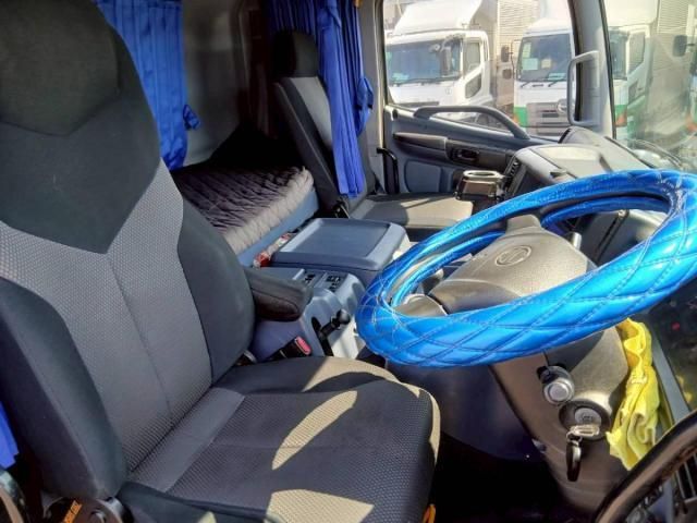 HINO PROFIA 2007 Image 31