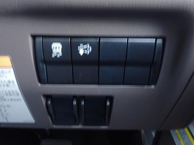 MITSUBISHI CANTER 2025 Image 31