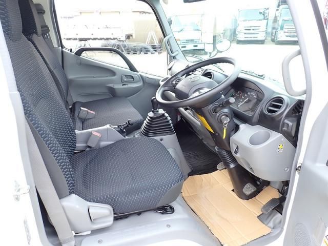 HINO DUTRO 2024 Image 31