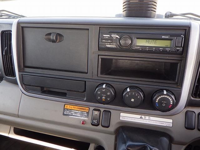 MITSUBISHI CANTER 2019 Image 31