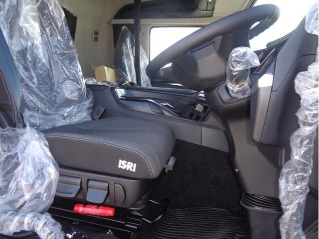 MITSUBISHI FUSOU SUPER GREAT 2025 Image 31