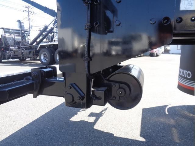 HINO PROFIA 2025 Image 31