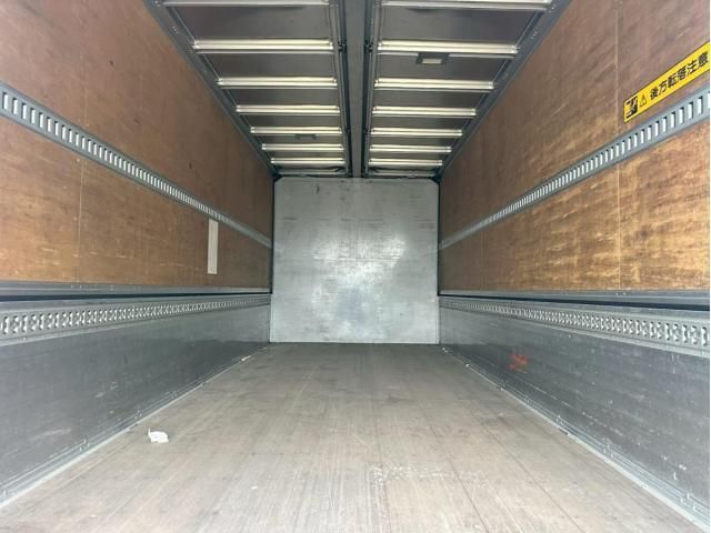 ISUZU FORWARD 2017 Image 31