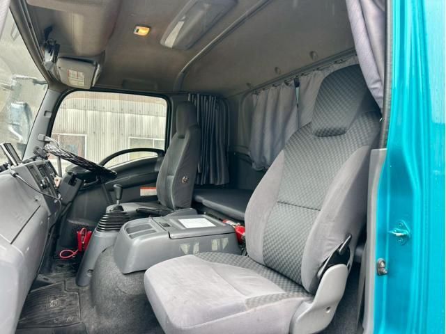 ISUZU FORWARD 2017 Image 31