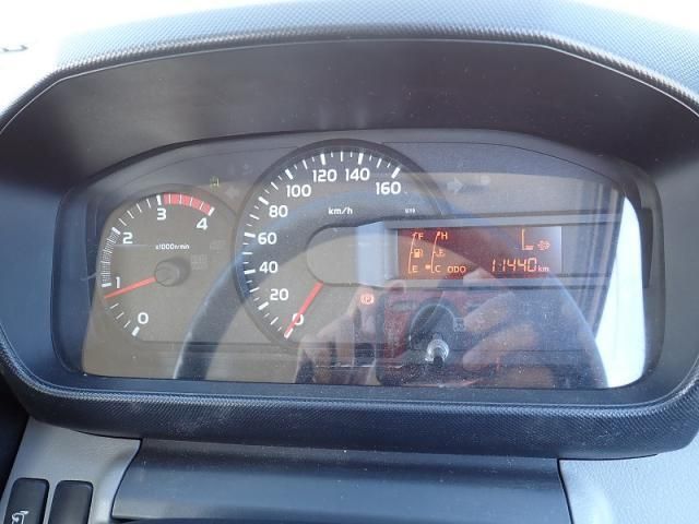 HINO DUTRO 2014 Image 31