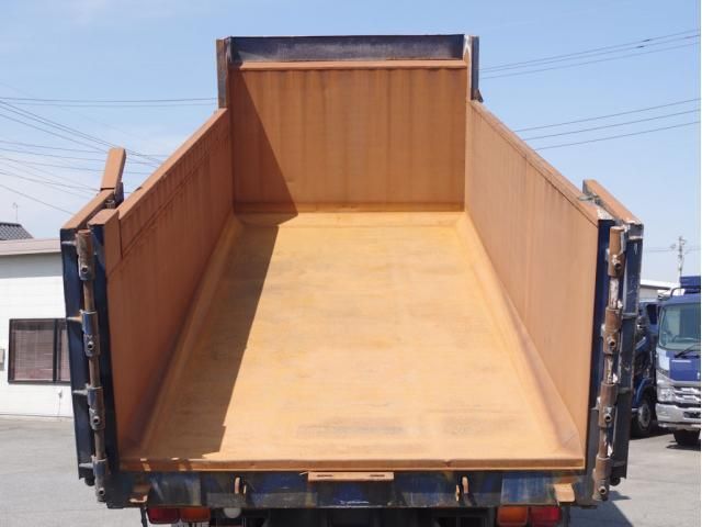 MITSUBISHI FUSOU FIGHTER 2013 Image 31