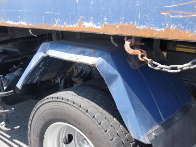 MITSUBISHI FUSOU FIGHTER 2013 Image 31