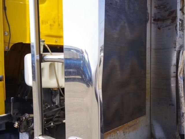 ISUZU GIGA 2014 Image 31