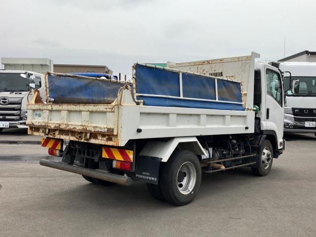 ISUZU FORWARD 2017 Image 31