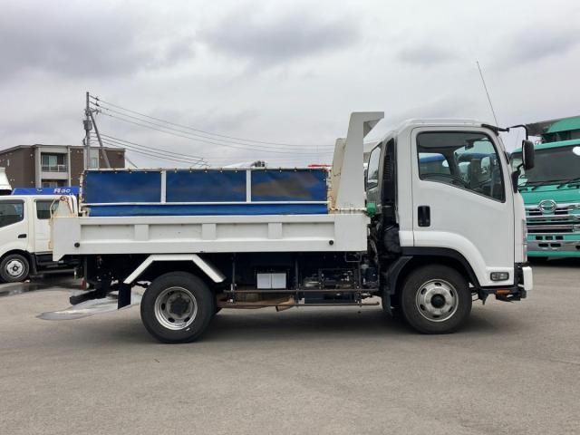 ISUZU FORWARD 2017 Image 31