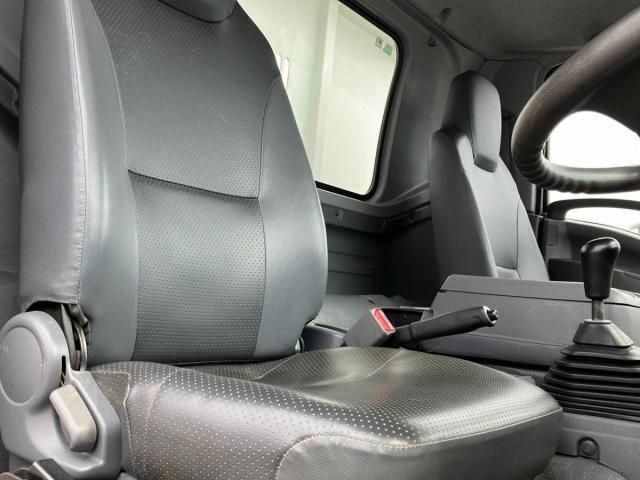 ISUZU FORWARD 2017 Image 31