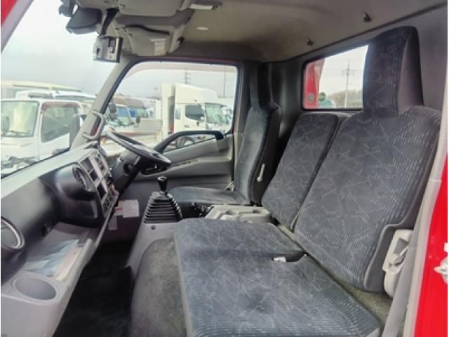 HINO DUTRO 2021 Image 31