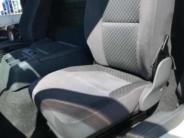 ISUZU FORWARD 2013 Image 31